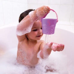 Badspeelgoed 5 Emmertjes - Janod -Little Dutch || Djeco Verkoopwinkel janod speelgoed badspeelgoed 5 emmertjes janod 4