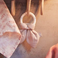 Jollein Bijtring Bunny Ears Nougat -Little Dutch || Djeco Verkoopwinkel jollein jollein bijtring bunny ears nougat 2