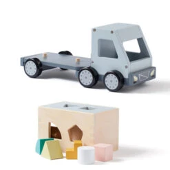 Kid's Concept Vrachtwagen Vormenstoof Aiden - Kids Concept 10 Kid's Concept Vrachtwagen Vormenstoof Aiden - Kids Concept -Little Dutch || Djeco Verkoopwinkel kids concept vrachtwagen vormenstoof aiden kids co 3