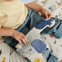 Liewood Kala Stoffen Babyboekje Safari Mix -Little Dutch || Djeco Verkoopwinkel liewood liewood kala stoffen babyboekje safari mix 2