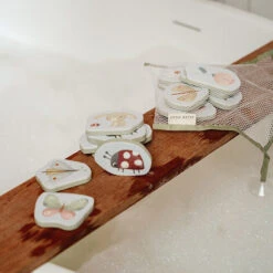 Little Dutch Badspeelgoed Foam Figuren Sailors Bay -Little Dutch || Djeco Verkoopwinkel little dutch little dutch badspeelgoed foam figure 12