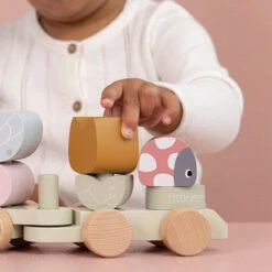 Little Dutch Blokkentrein Flowers & Butterflies -Little Dutch || Djeco Verkoopwinkel little dutch little dutch blokkentrein flowers but 8