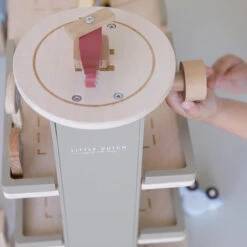 Little Dutch Houten Speelset - Garage -Little Dutch || Djeco Verkoopwinkel little dutch little dutch houten speelset garage 9