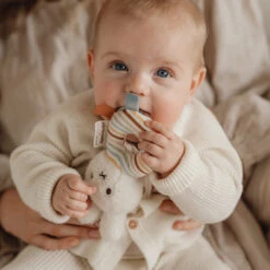 Little Dutch Nijntje Rammelaar Vintage Sunny Stripes -Little Dutch || Djeco Verkoopwinkel little dutch little dutch nijntje rammelaar vintag 7