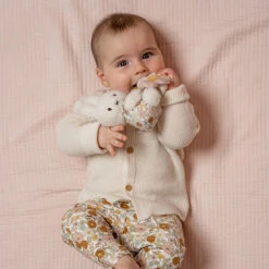 Little Dutch Nijntje Ringrammelaar Vintage Little Flowers 11 Little Dutch Nijntje Ringrammelaar Vintage Little Flowers -Little Dutch || Djeco Verkoopwinkel little dutch little dutch nijntje ringrammelaar vi 7