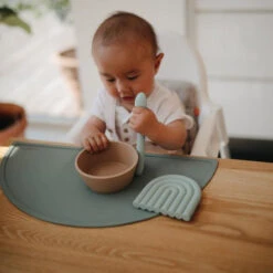 Mushie Bijtring Rainbow Cambridge Blue -Little Dutch || Djeco Verkoopwinkel mushie mushie bijtring rainbow cambridge blue 3