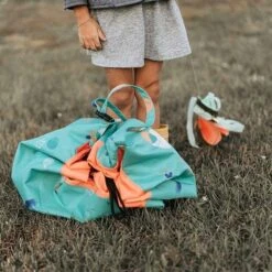 Speelmat - Opbergzak - Outdoor Play - Play And Go 9 Speelmat - Opbergzak - Outdoor Play - Play And Go -Little Dutch || Djeco Verkoopwinkel play and go speelmat opbergzak outdoor play play a 2