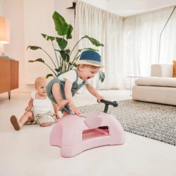 Scoot And Ride My First Loopwagen Rose -Little Dutch || Djeco Verkoopwinkel scoot and ride scoot and ride my first loopwagen r 4