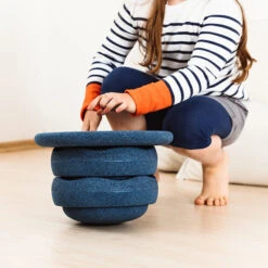 Stapelstein Balanceerbord Schemerblauw -Little Dutch || Djeco Verkoopwinkel stapelstein stapelstein balanceerbord schemerblauw 3